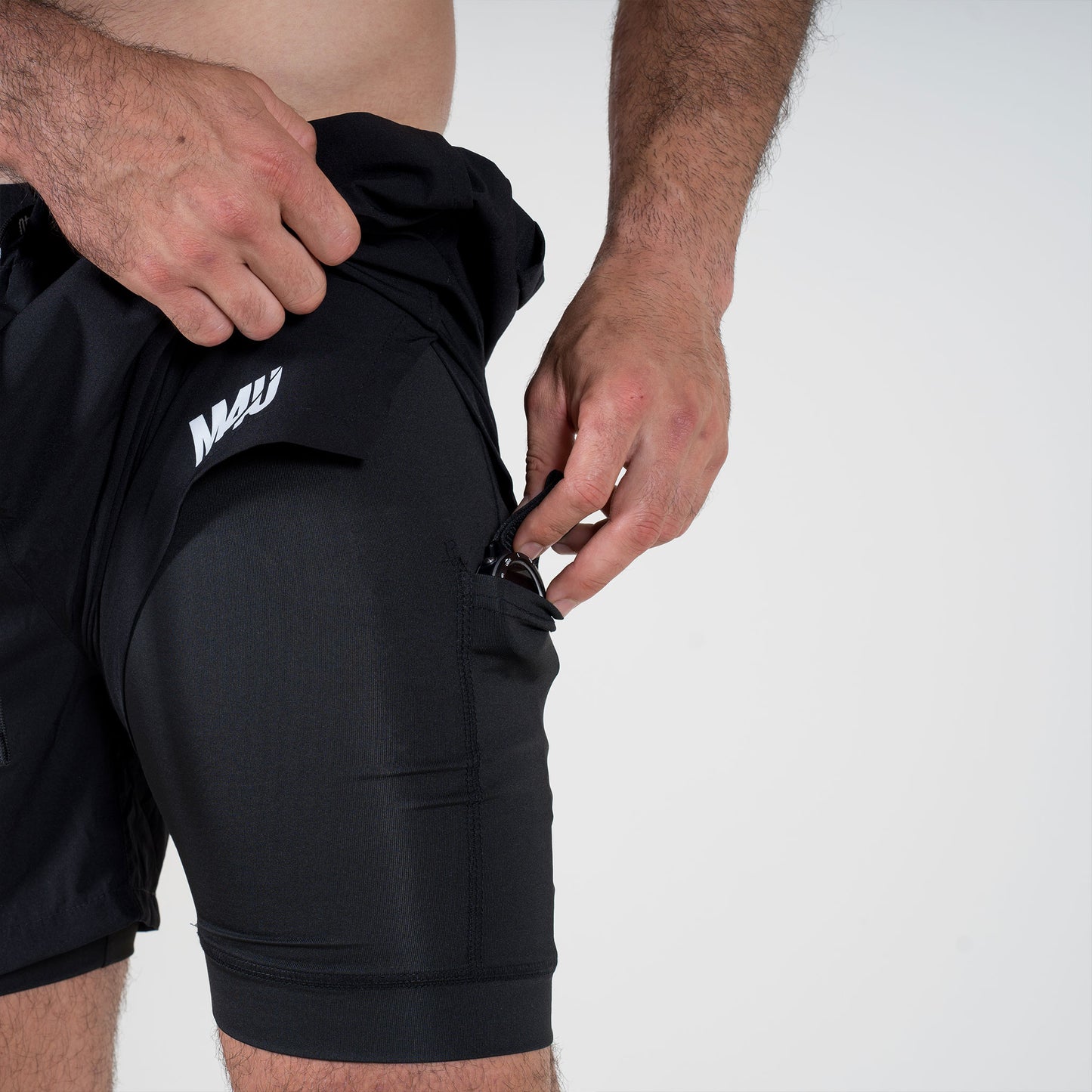 SHORTS 2 EN 1 NEGRO