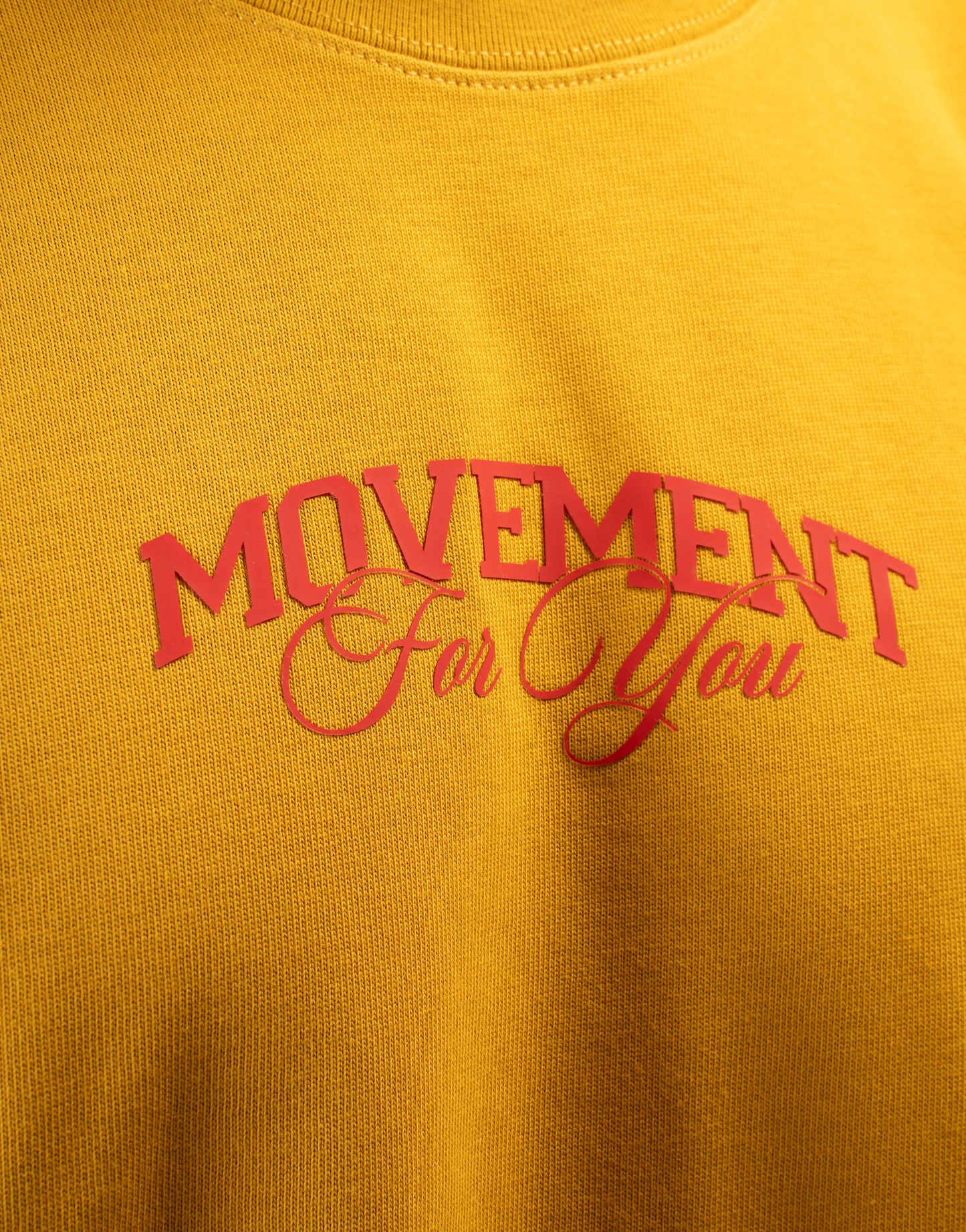 CAMISETA OVERSIZE URBAN VARSITEE YELLOW